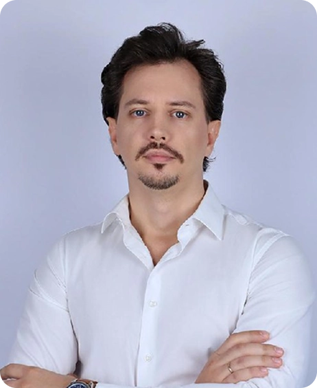 Павел Антонюк